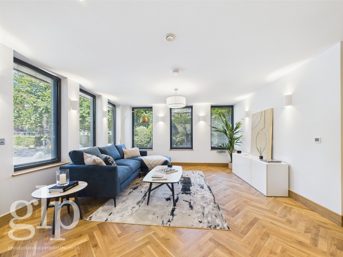 2 Bedroom Apartment, Sussex Gardens, Hyde Park, W2