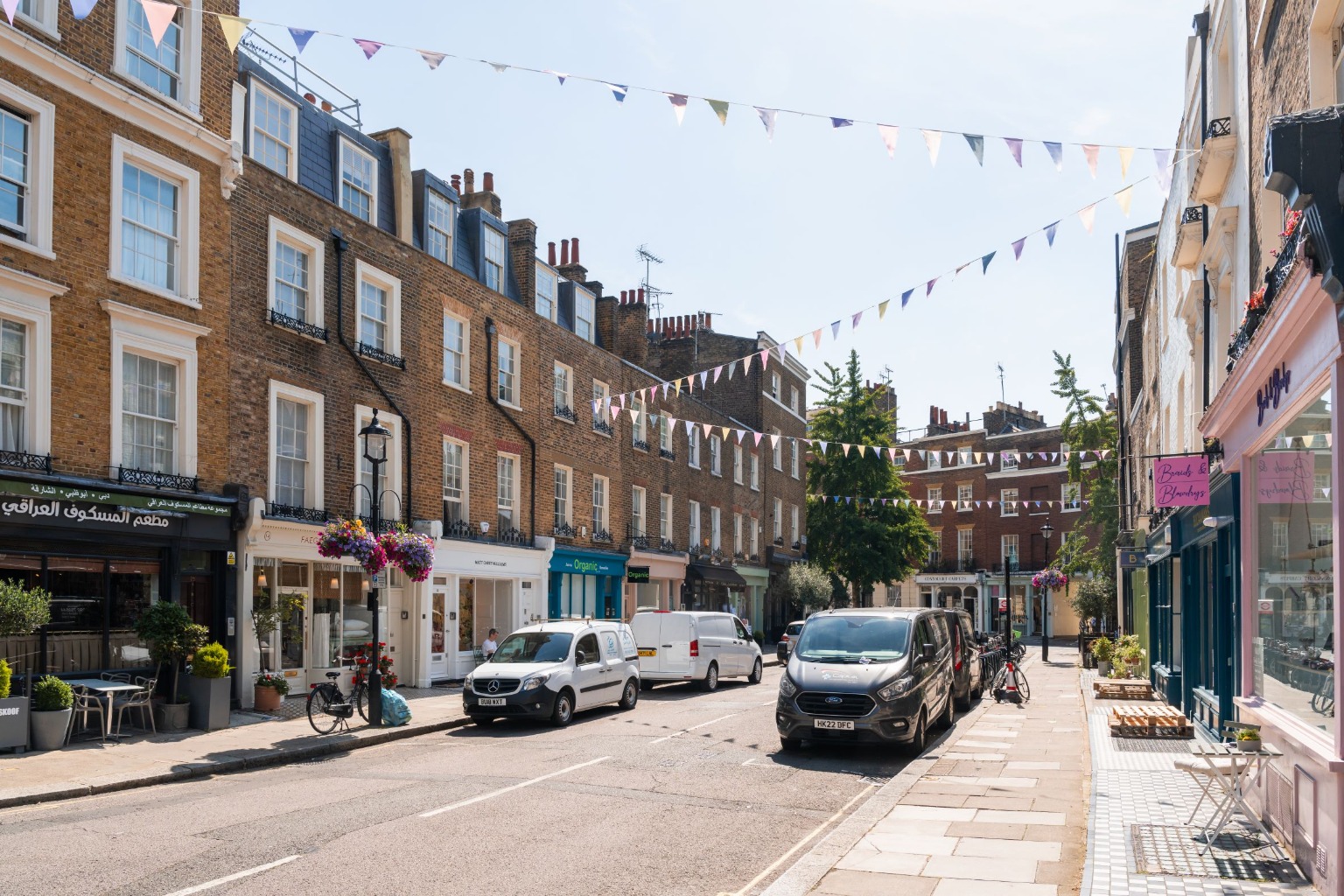 2 Bedroom Apartment, Sussex Gardens, Hyde Park, W2