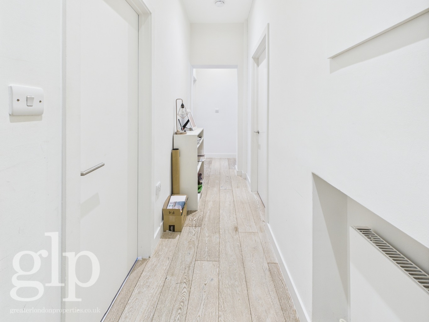 2 Bedroom Apartment, Shaftesbury Avenue, Soho, W1D