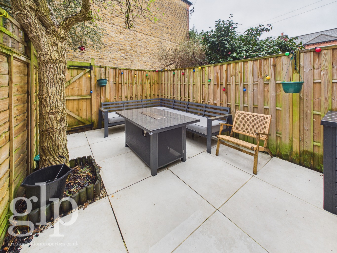 2 Bedroom Apartment, Croxted Road, Dulwich,  SE21