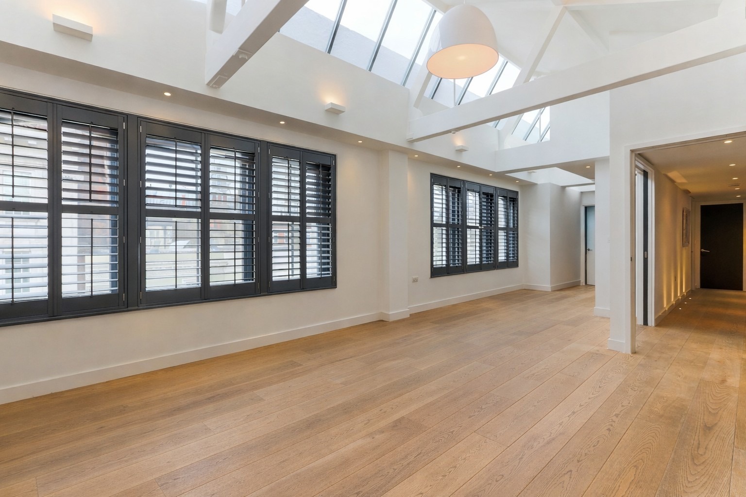 2 Bedroom Apartment, St. Martin’s Lane, Covent Garden , WC2N