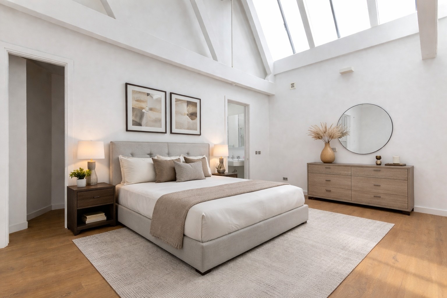 2 Bedroom Apartment, St. Martin’s Lane, Covent Garden , WC2N