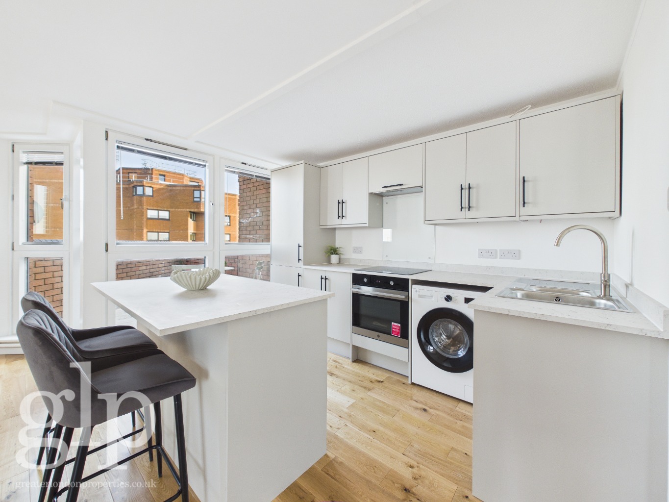 2 Bedroom Apartment, Berenger Tower, Chelsea, SW10