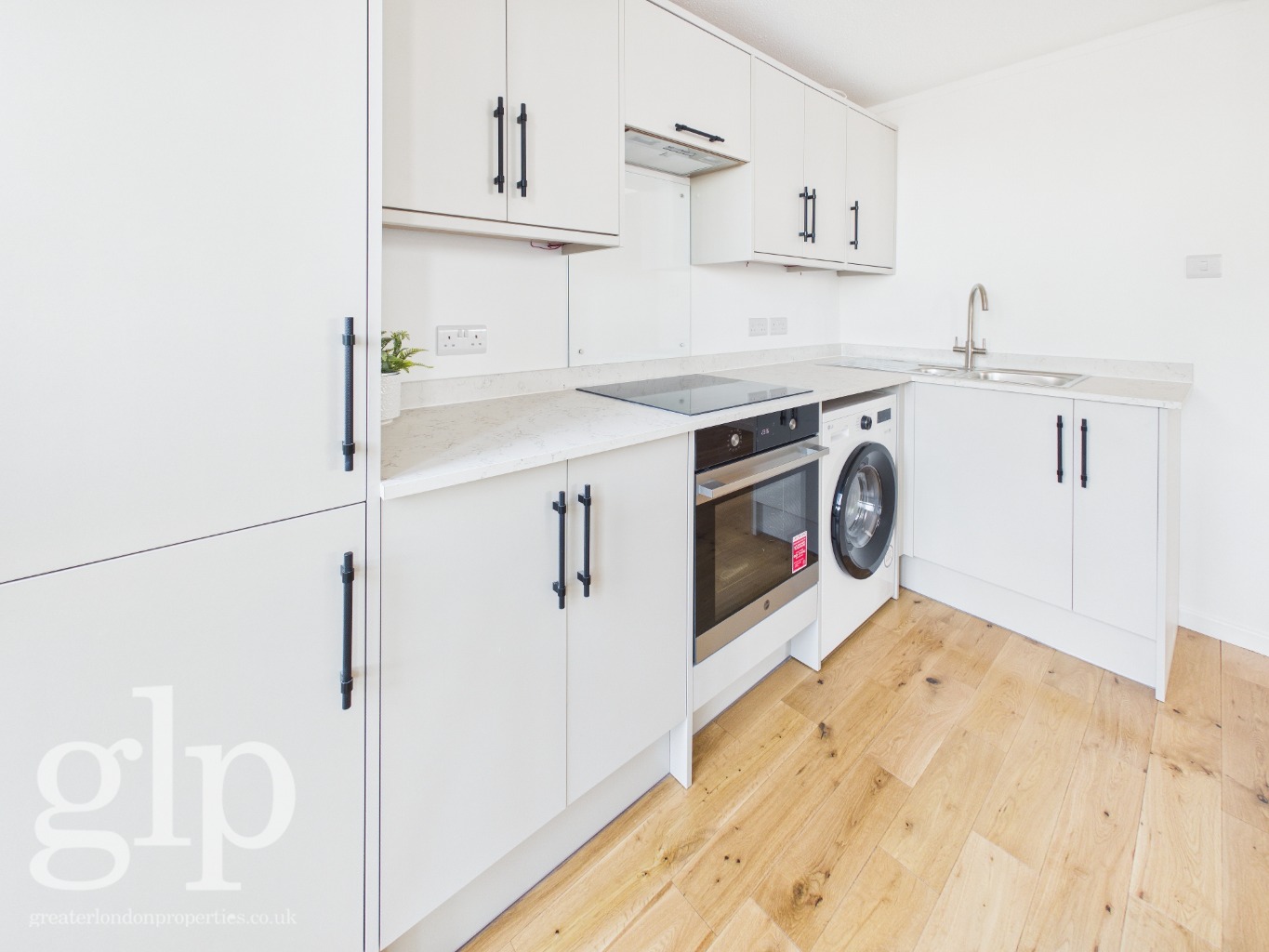 2 Bedroom Apartment, Berenger Tower, Chelsea, SW10