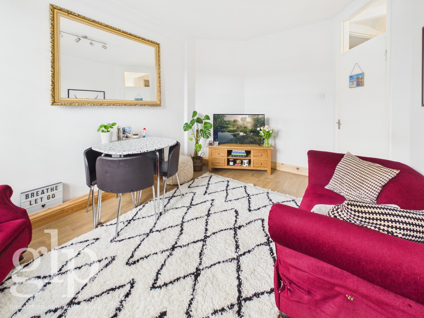 2 Bedroom Apartment, Sinclair House, Thanet Street, Bloomsbury, London, WC1H