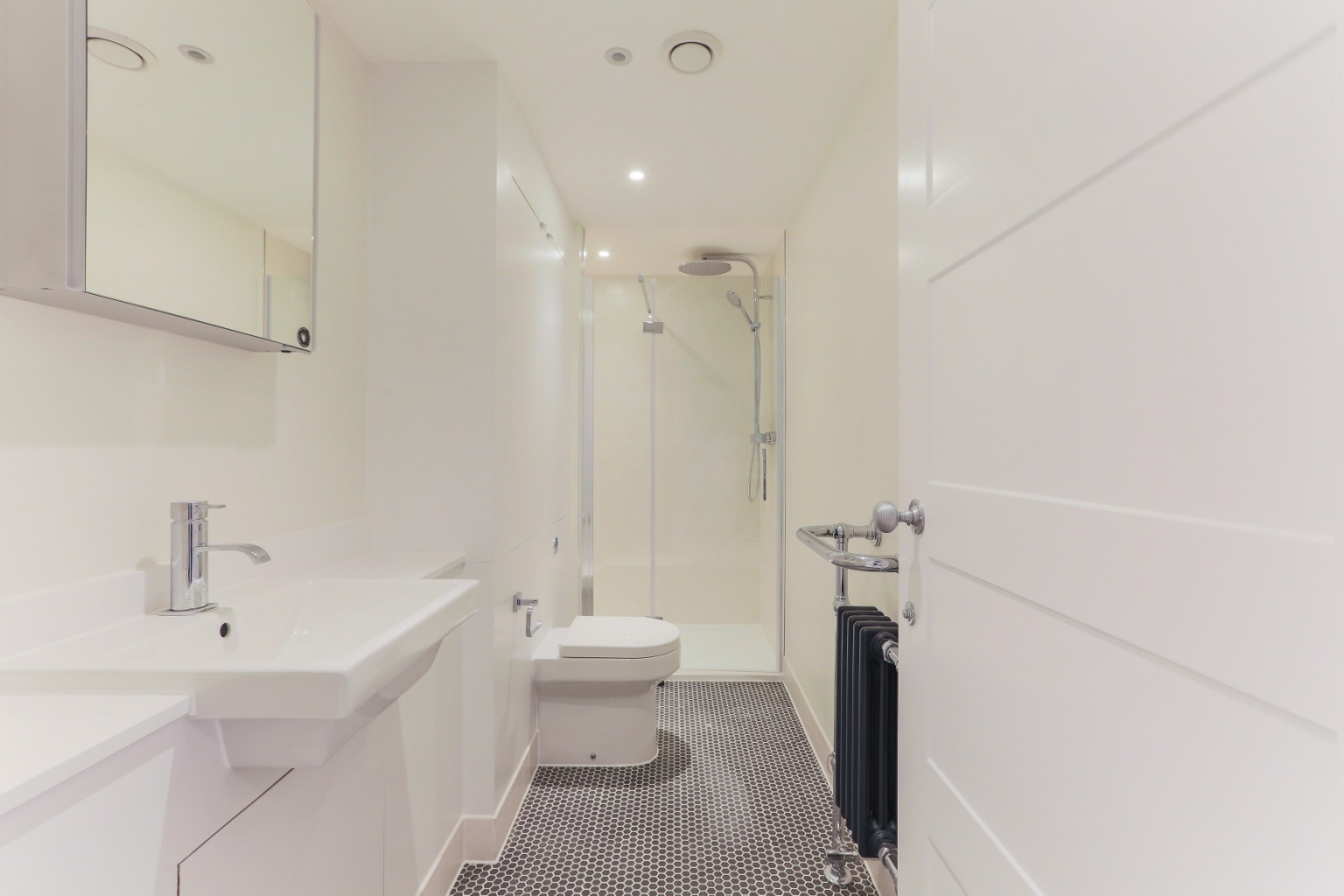 1 Bedroom Apartment, Gerrard Street, Soho, W1D