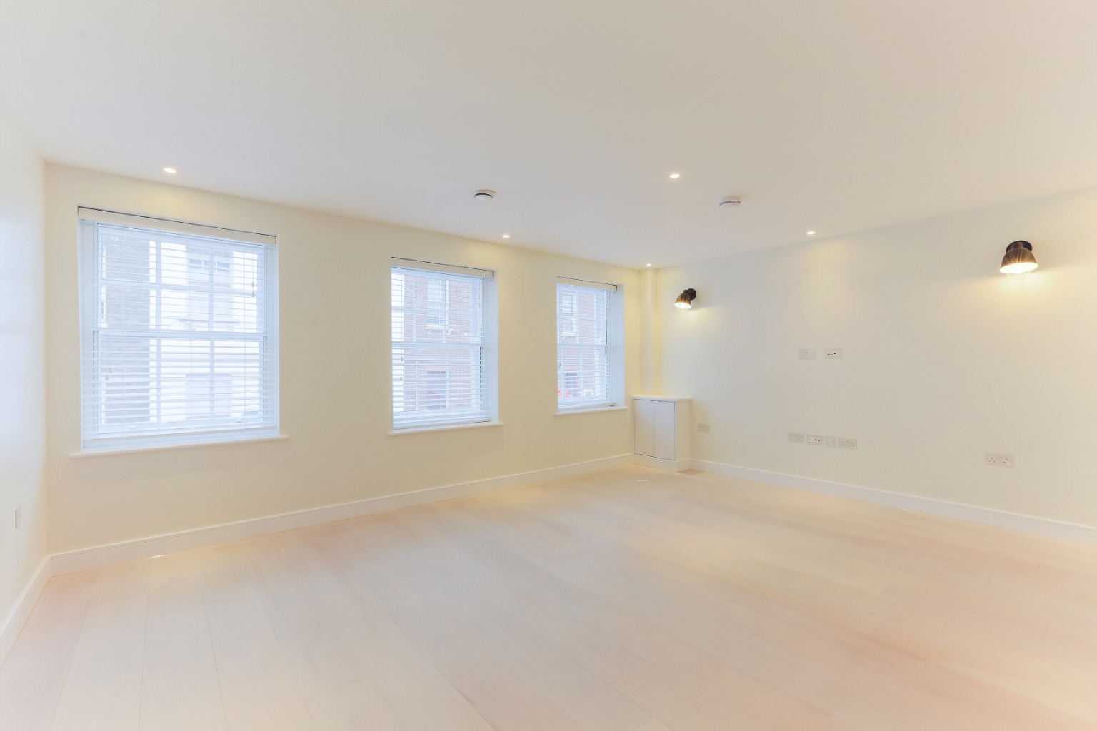 1 Bedroom Apartment, Gerrard Street, Soho, W1D