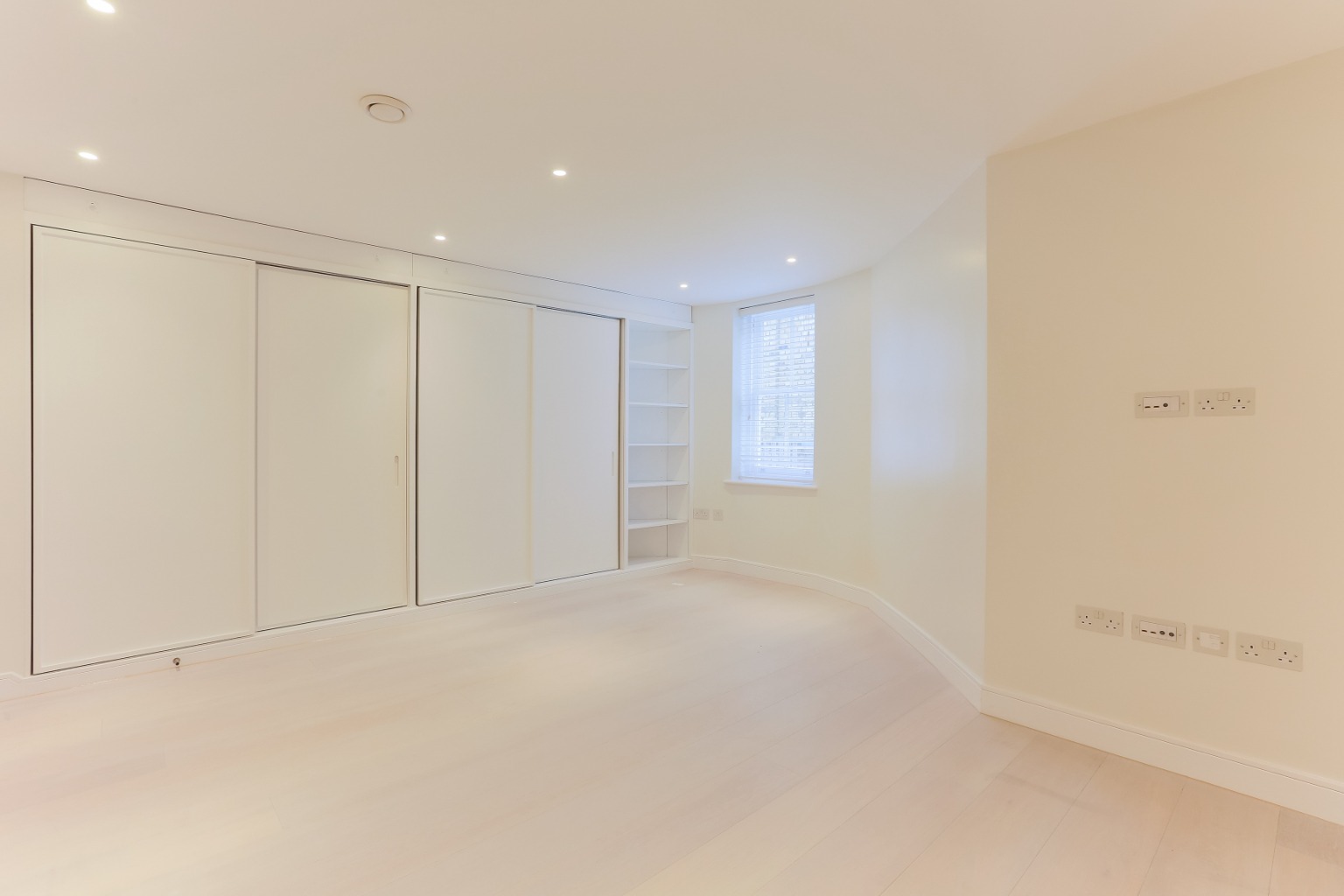 1 Bedroom Apartment, Gerrard Street, Soho, W1D