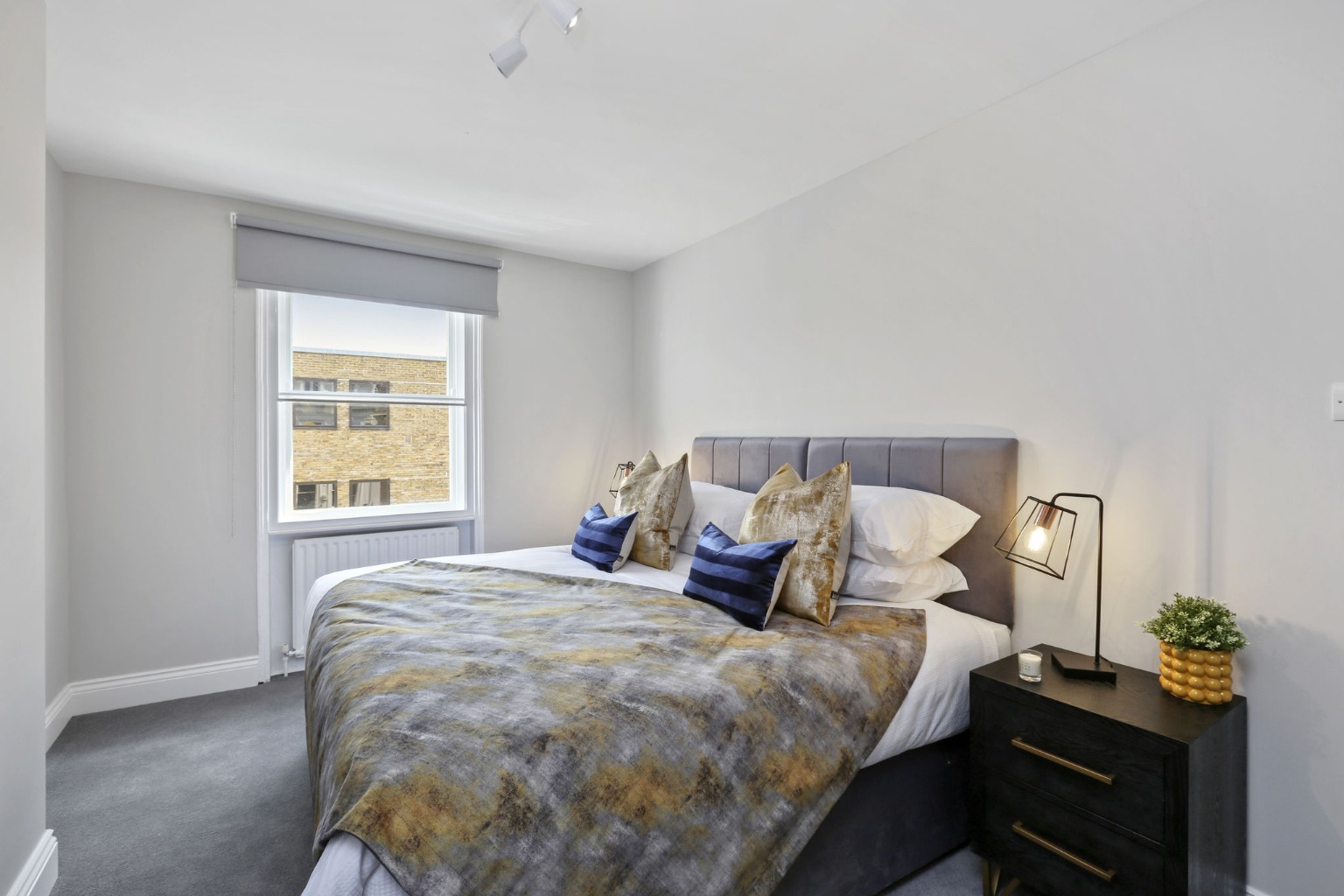 5 Bedroom Semi-Detached, Acton Street, Kings Cross, London WC1X