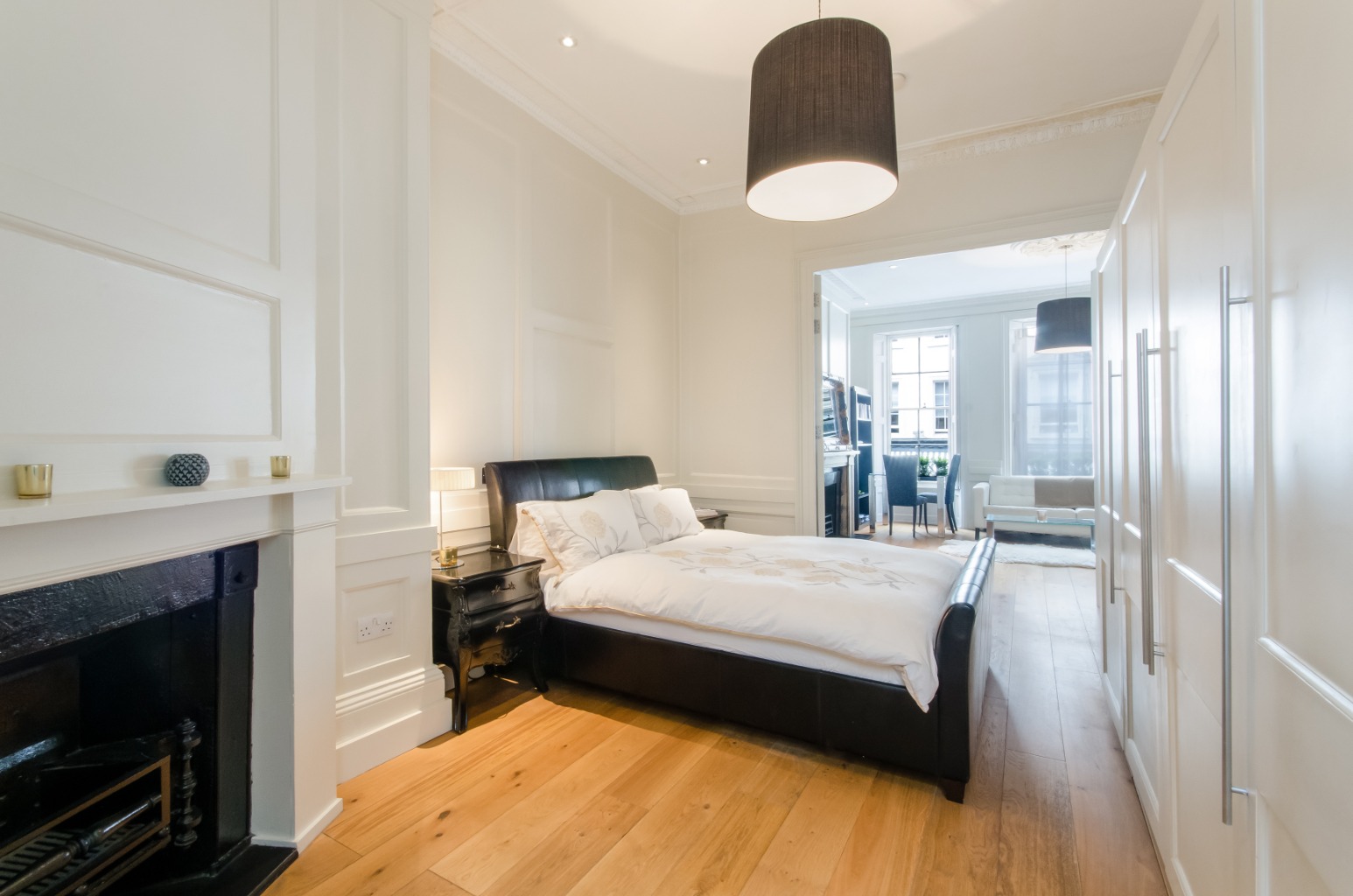 1 Bedroom Apartment, Tavistock Street, Covent Garden, WC2E