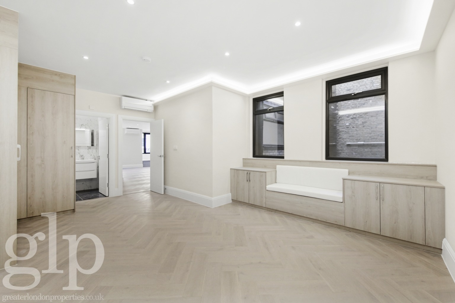 2 Bedroom Apartment, Martin’s Lane, Covent Garden, WC2N