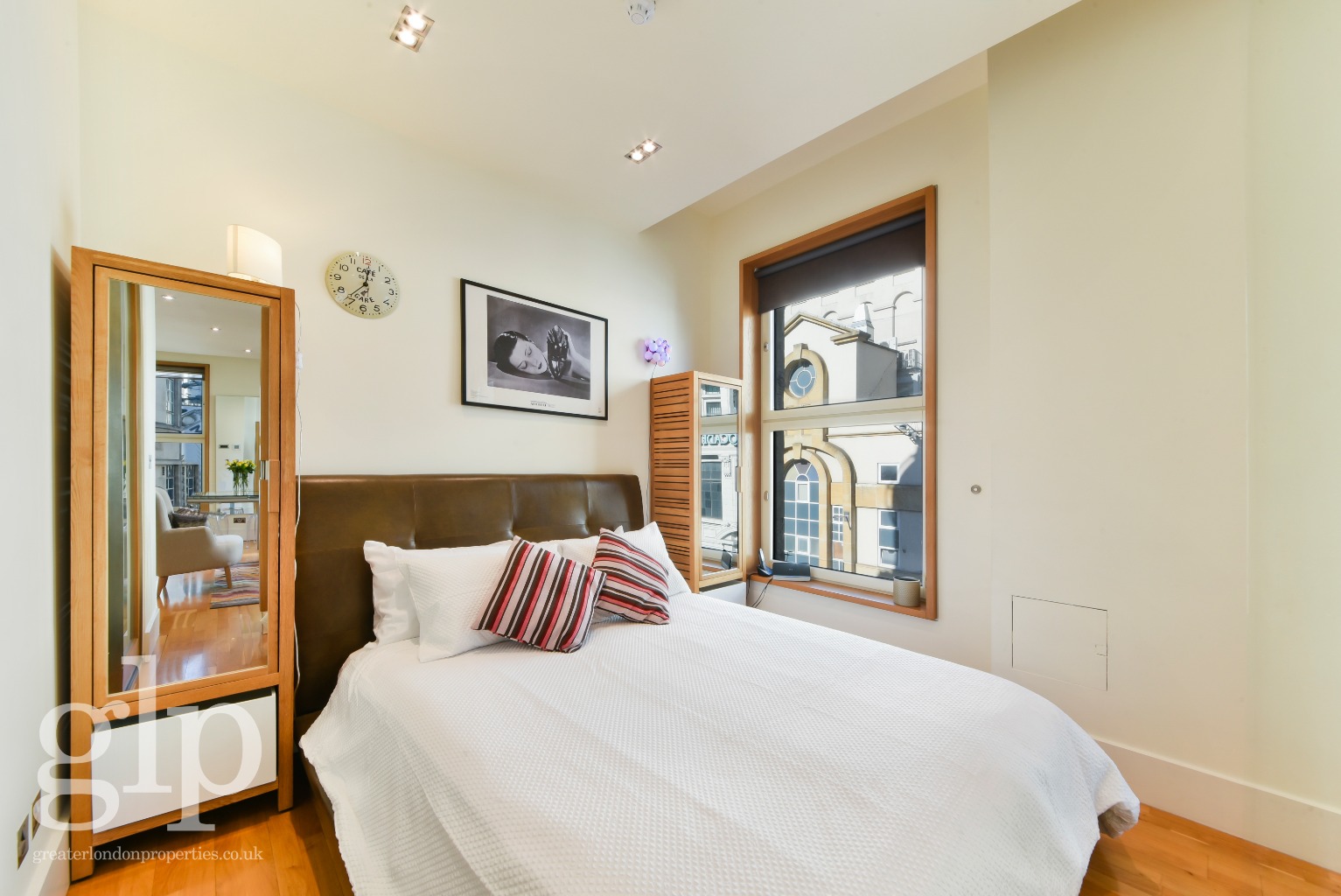 1 Bedroom Apartment, Haymarket, Piccadilly, SW1Y