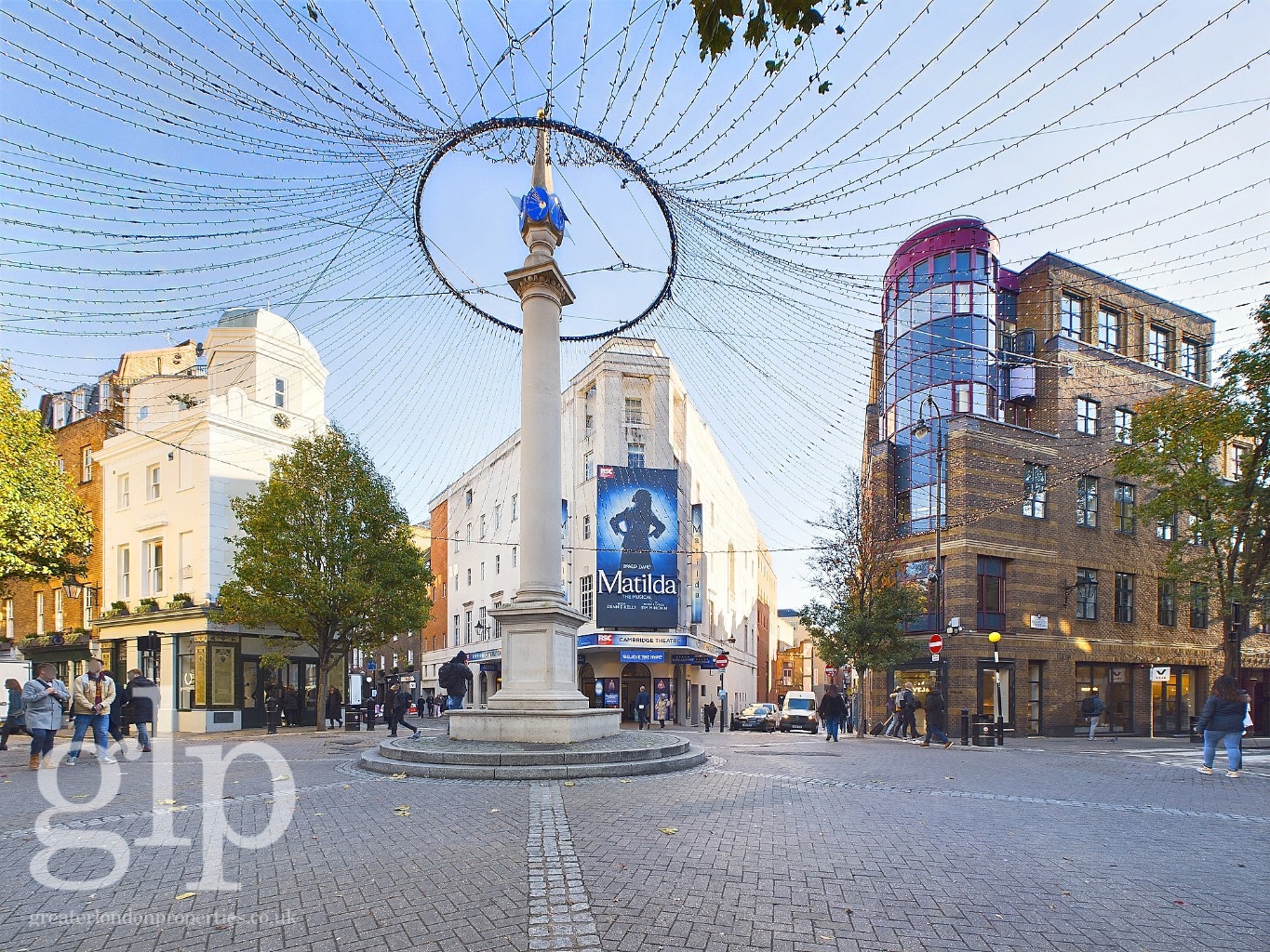 2 Bedroom Penthouse, Earlham Street, Covent Garden,  WC2H