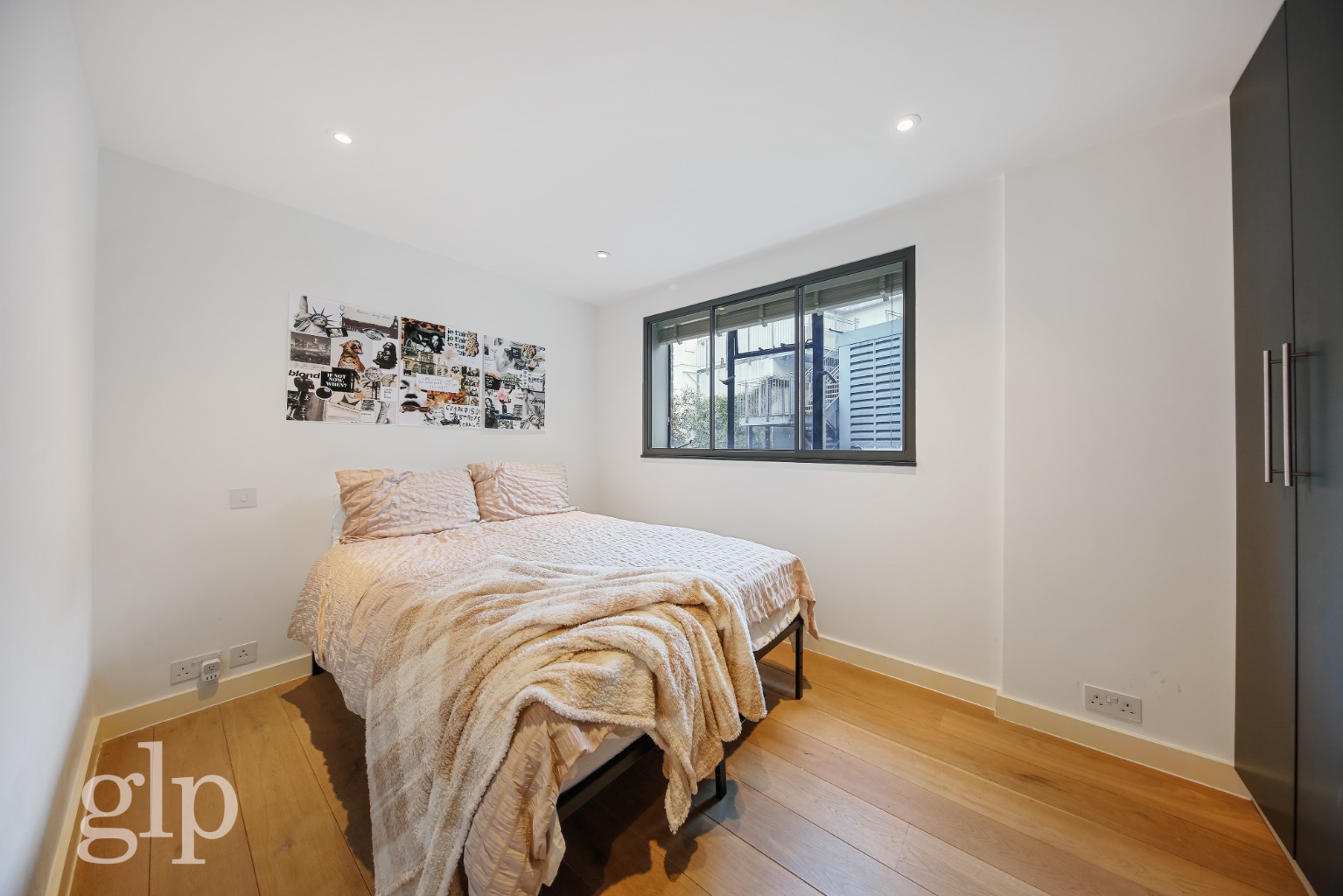 2 Bedroom Apartment, Shelton Street, Covent Garden, WC2H