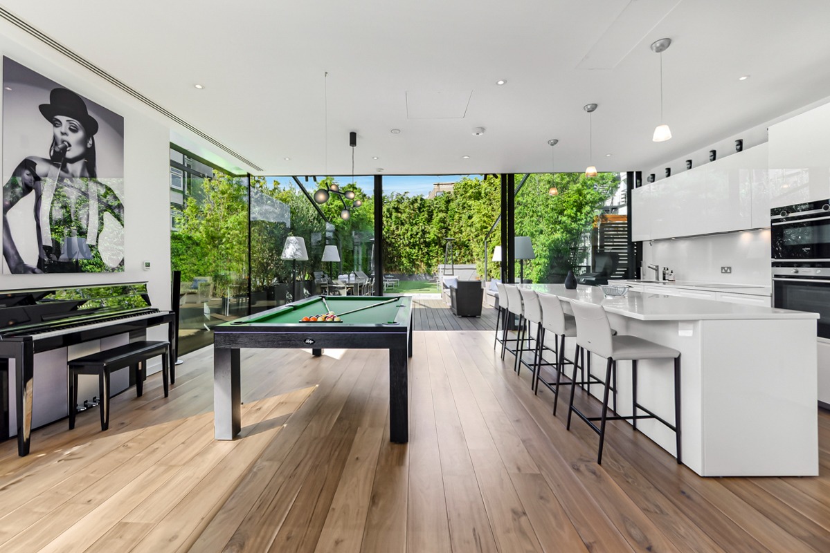 3 Bedroom Apartment, Penthouse, The Salt House, Peter Street