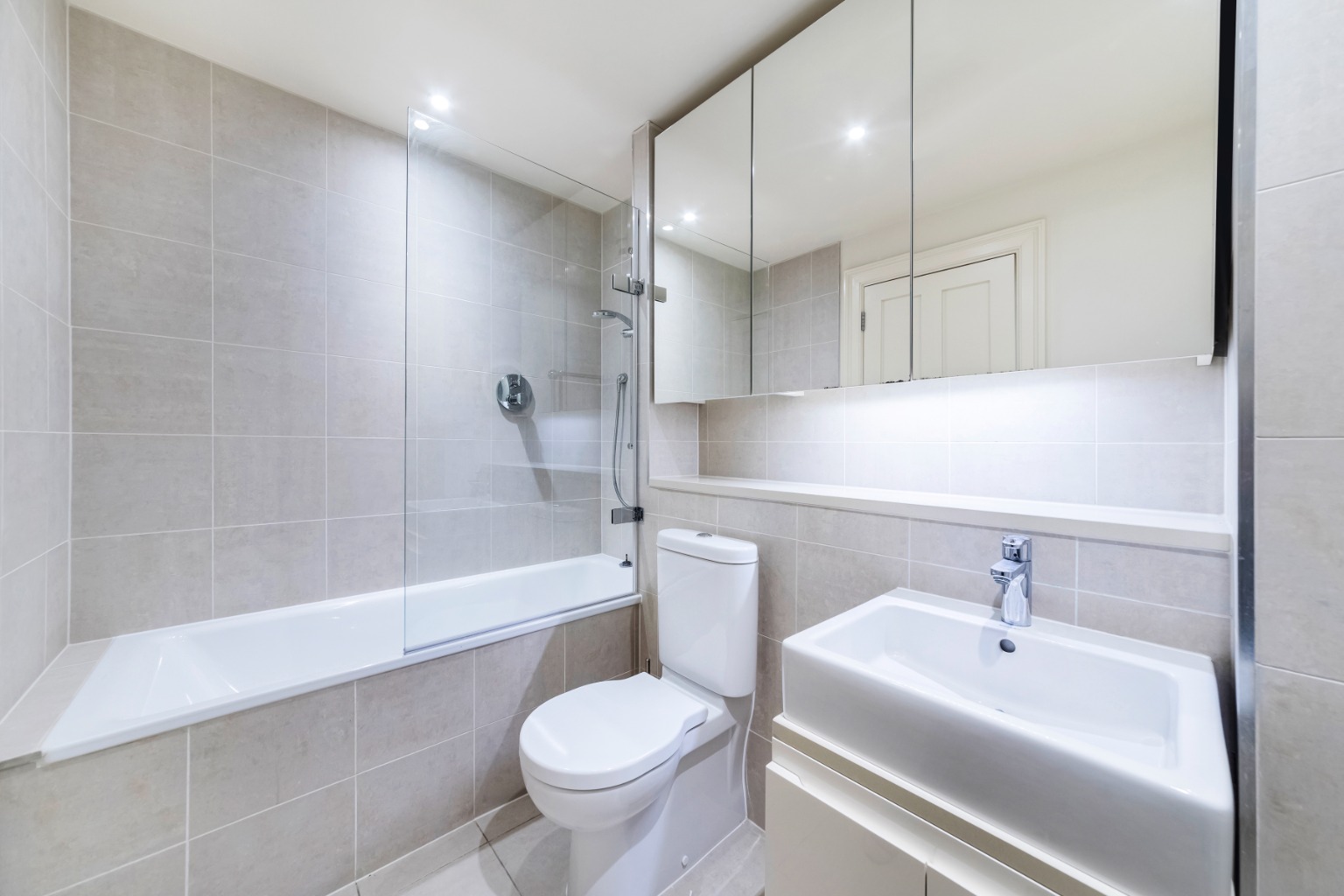 两卧室公寓, Store Street, Bloomsbury, WC1E