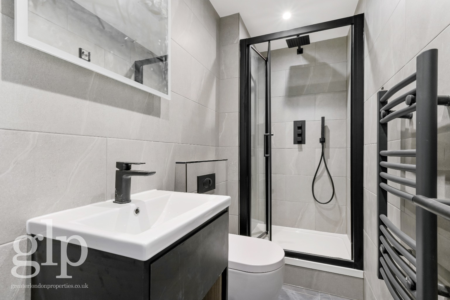 1 Bedroom Apartment, Alleyn Court, Sussex Gardens, W2