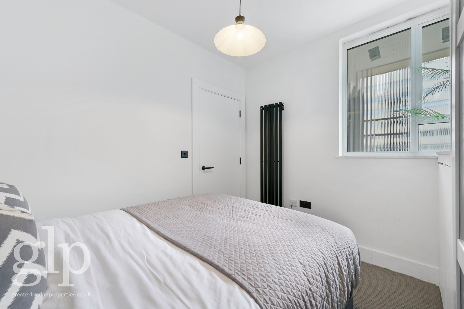1 Bedroom Apartment, Alleyn Court, Sussex Gardens, W2