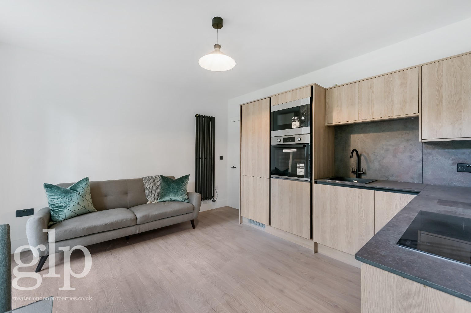 1 Bedroom Apartment, Alleyn Court, Sussex Gardens, W2