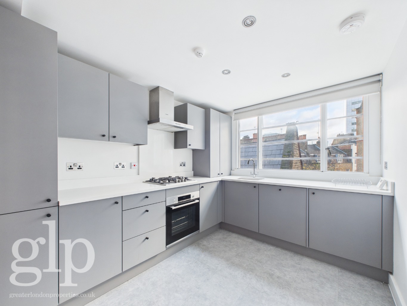 2 Bedroom Penthouse, Earlham Street, Covent Garden,  WC2H