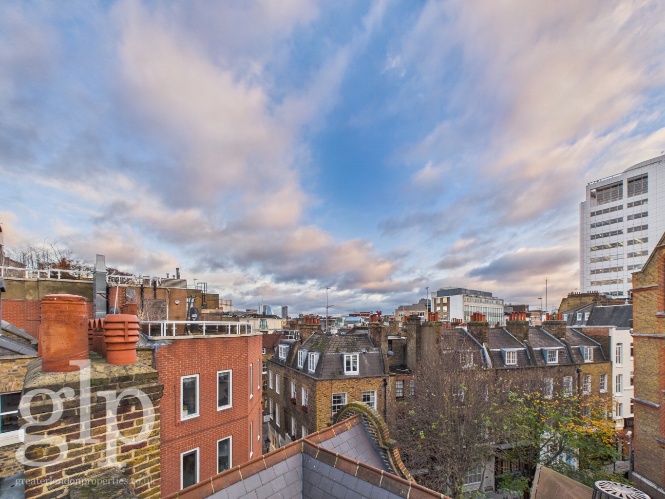 2 Bedroom Penthouse, Earlham Street, Covent Garden,  WC2H