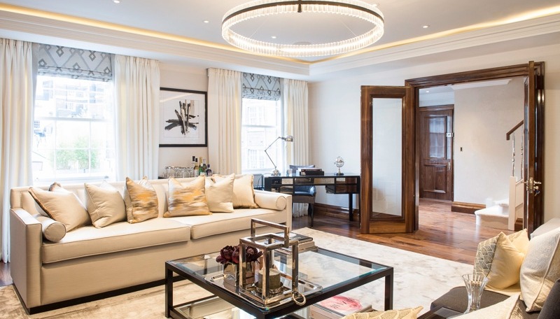 2 Bedroom Apartment, Grosvenor Hill, Mayfair, W1K