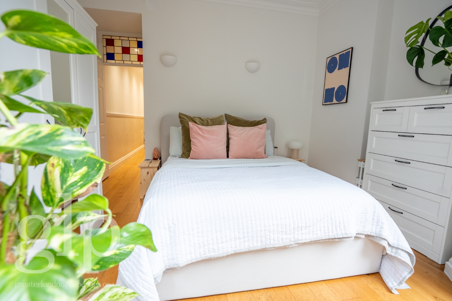 2 Bedroom Ground Flat, Elmwood Road Herne Hill