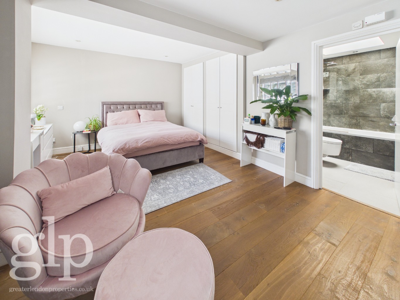 2 Bedroom Apartment, Archery Close, Connaught Village, W2