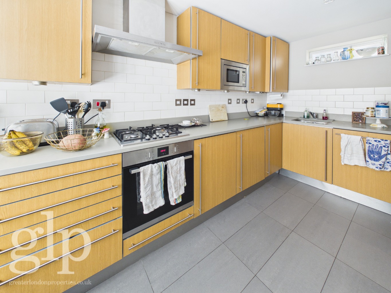 2 Bedroom Apartment, Archery Close, Connaught Village, W2