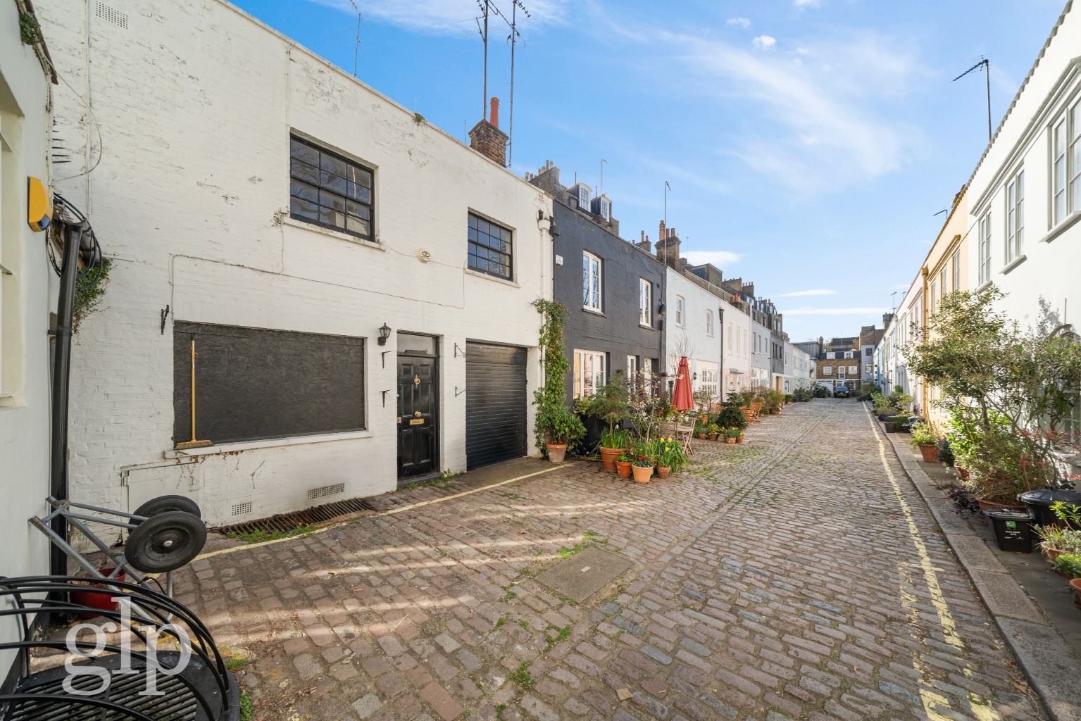 2 Bedroom Apartment, Archery Close, Connaught Village, W2
