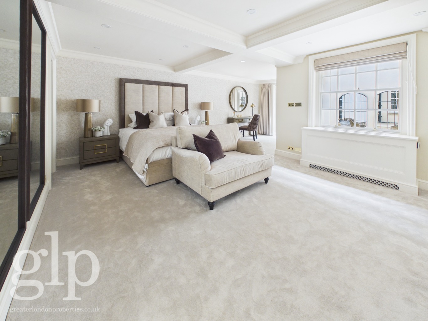 3 Bedroom Mews, Woods mews, Mayfair, W1K