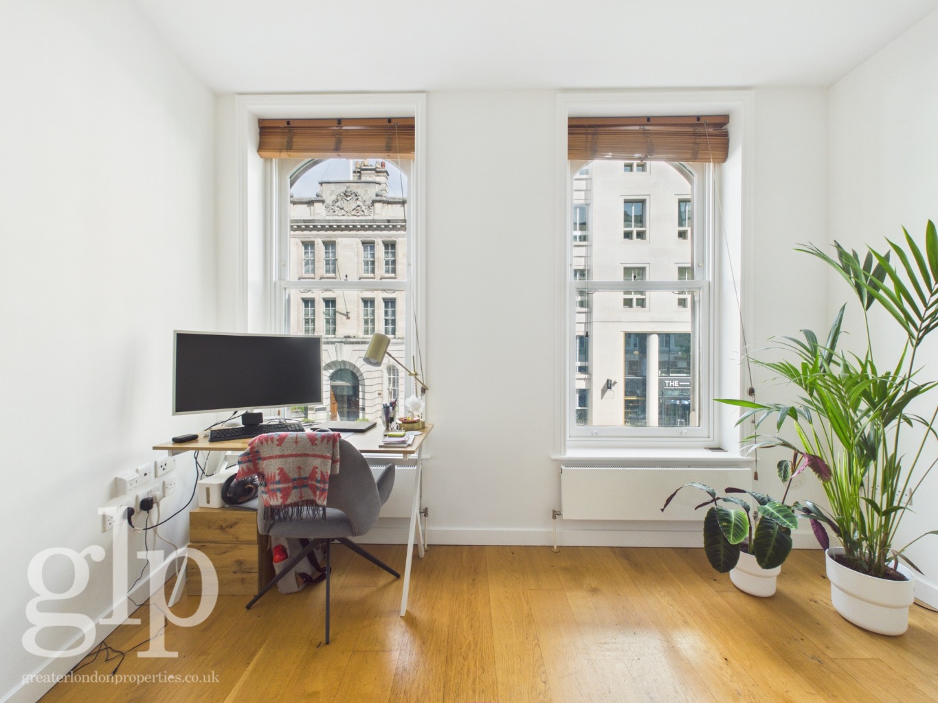 1 Bedroom Apartment, Great Marlborough Street, Soho, W1F