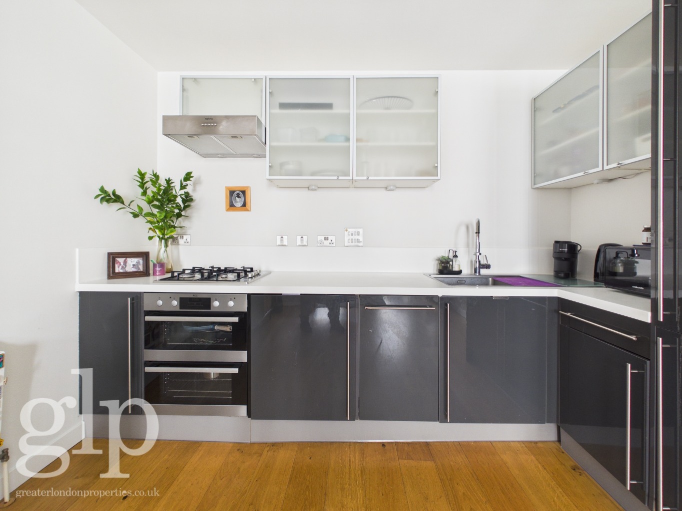1 Bedroom Apartment, Great Marlborough Street, Soho, W1F