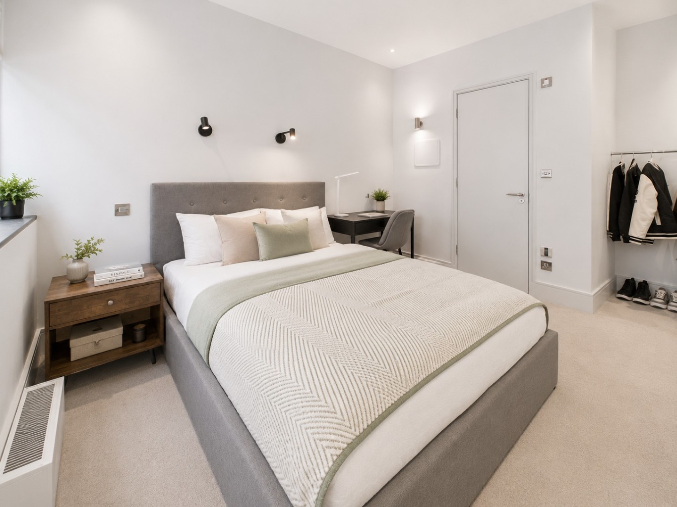 2 Bedroom Apartment, Kean Street, Covent Garden, WC2B