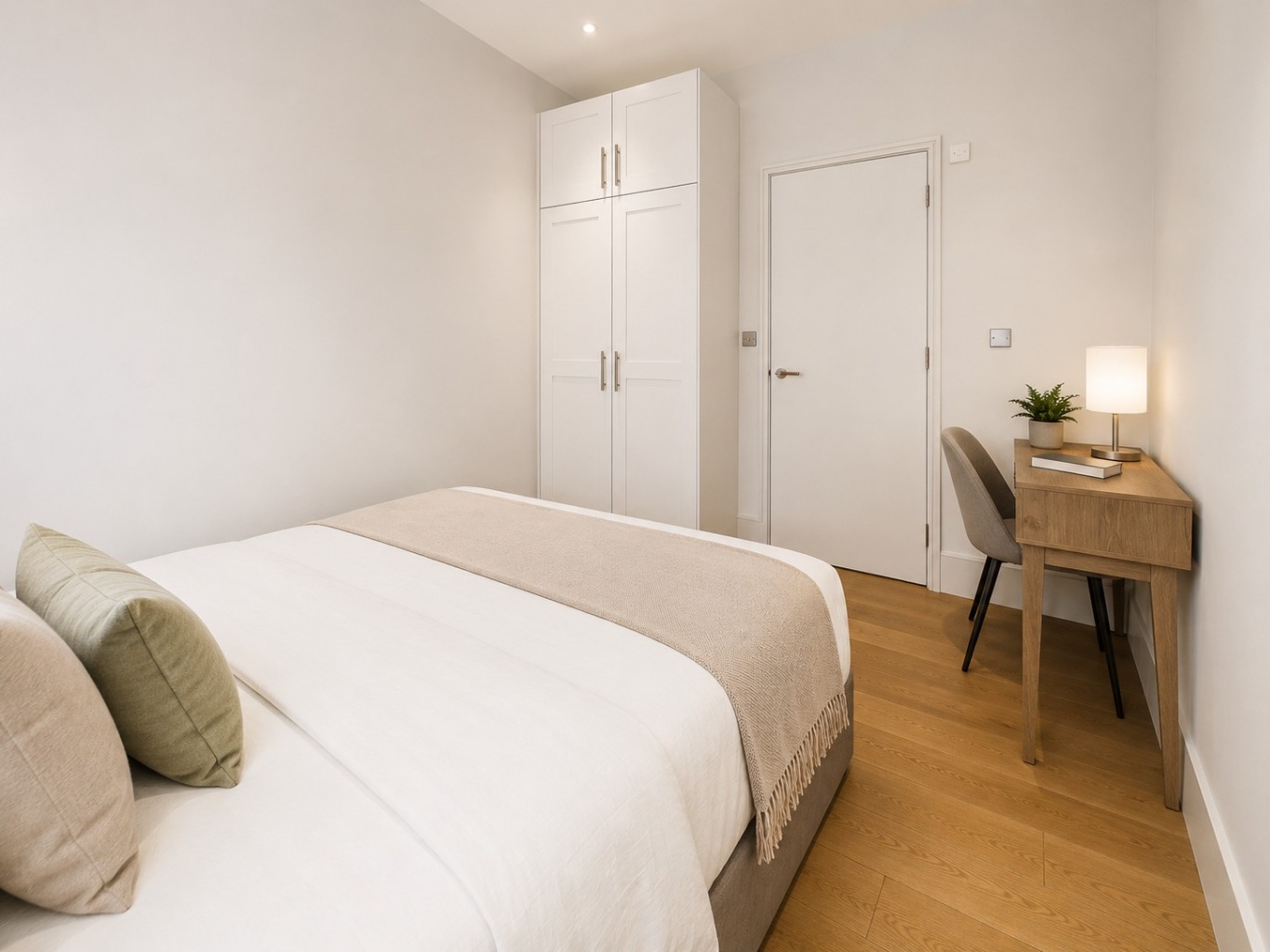2 Bedroom Apartment, Kean Street, Covent Garden, WC2B