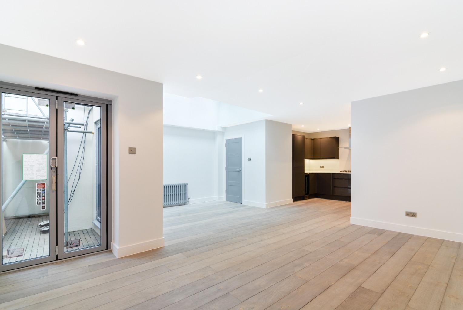 2 Bedroom Apartment, Earlham Street, Covent Garden, WC2H