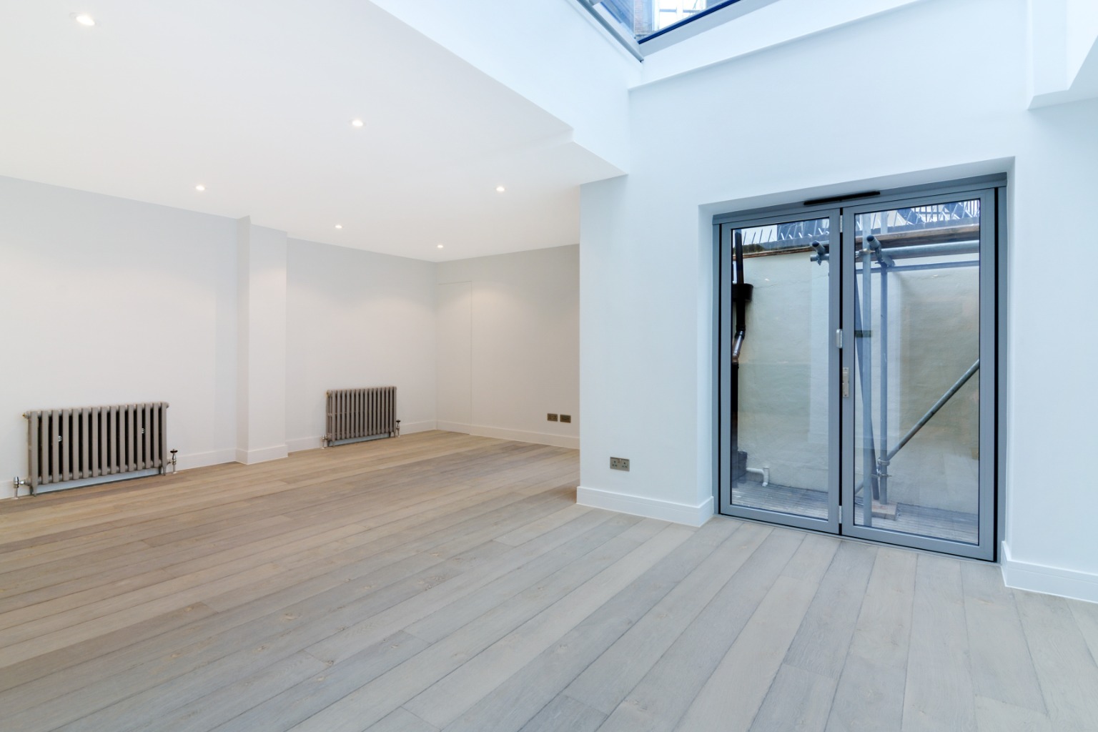 2 Bedroom Apartment, Earlham Street, Covent Garden, WC2H