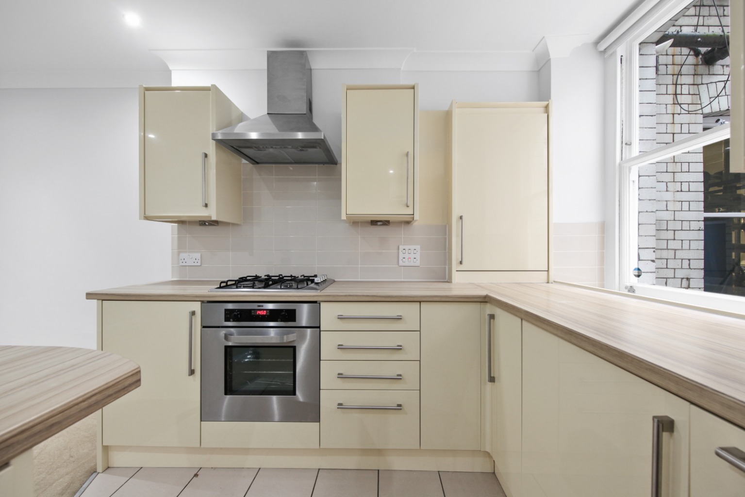 2 Bedroom Apartment, Bedford Court Mansions, Bloomsbury, WC1B