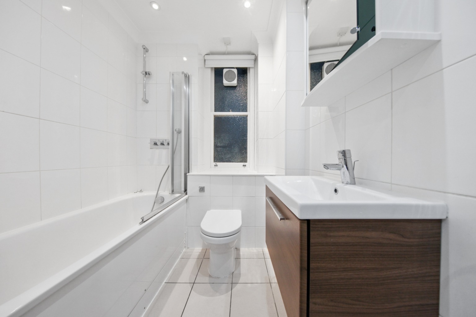 2 Bedroom Apartment, Bedford Court Mansions, Bloomsbury, WC1B