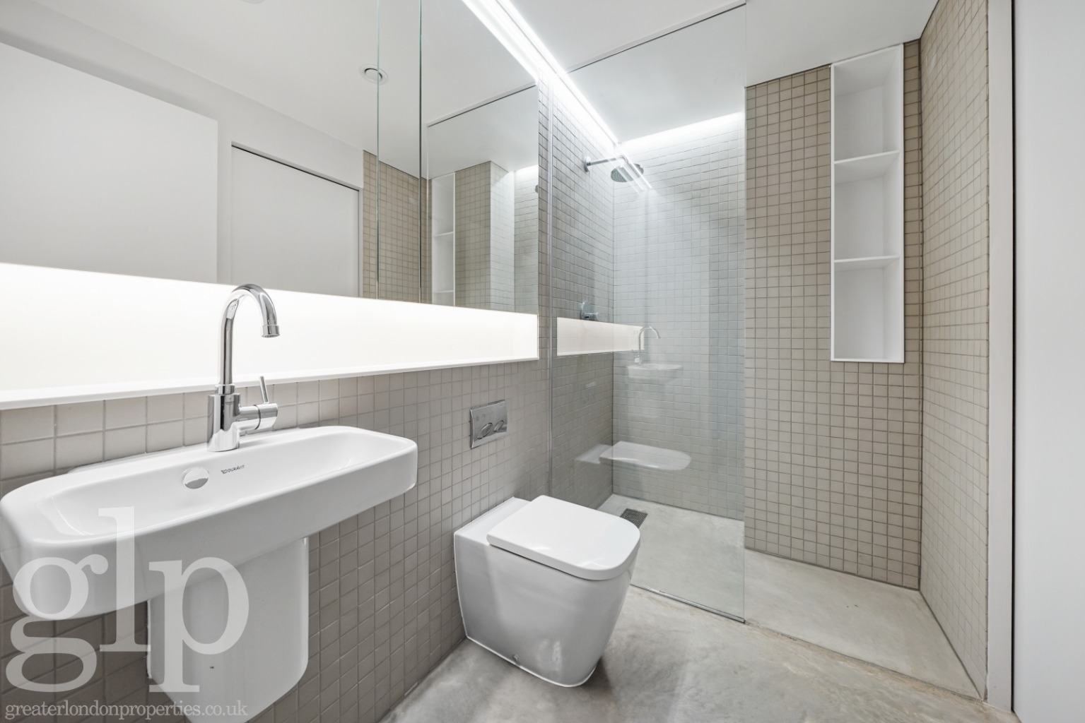 1 Bedroom Apartment, Brewer Street,  Soho, W1F