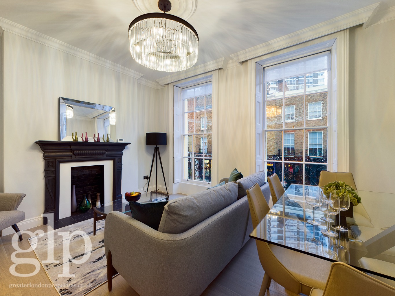 2 Bedroom Flat, Connaught Street W2