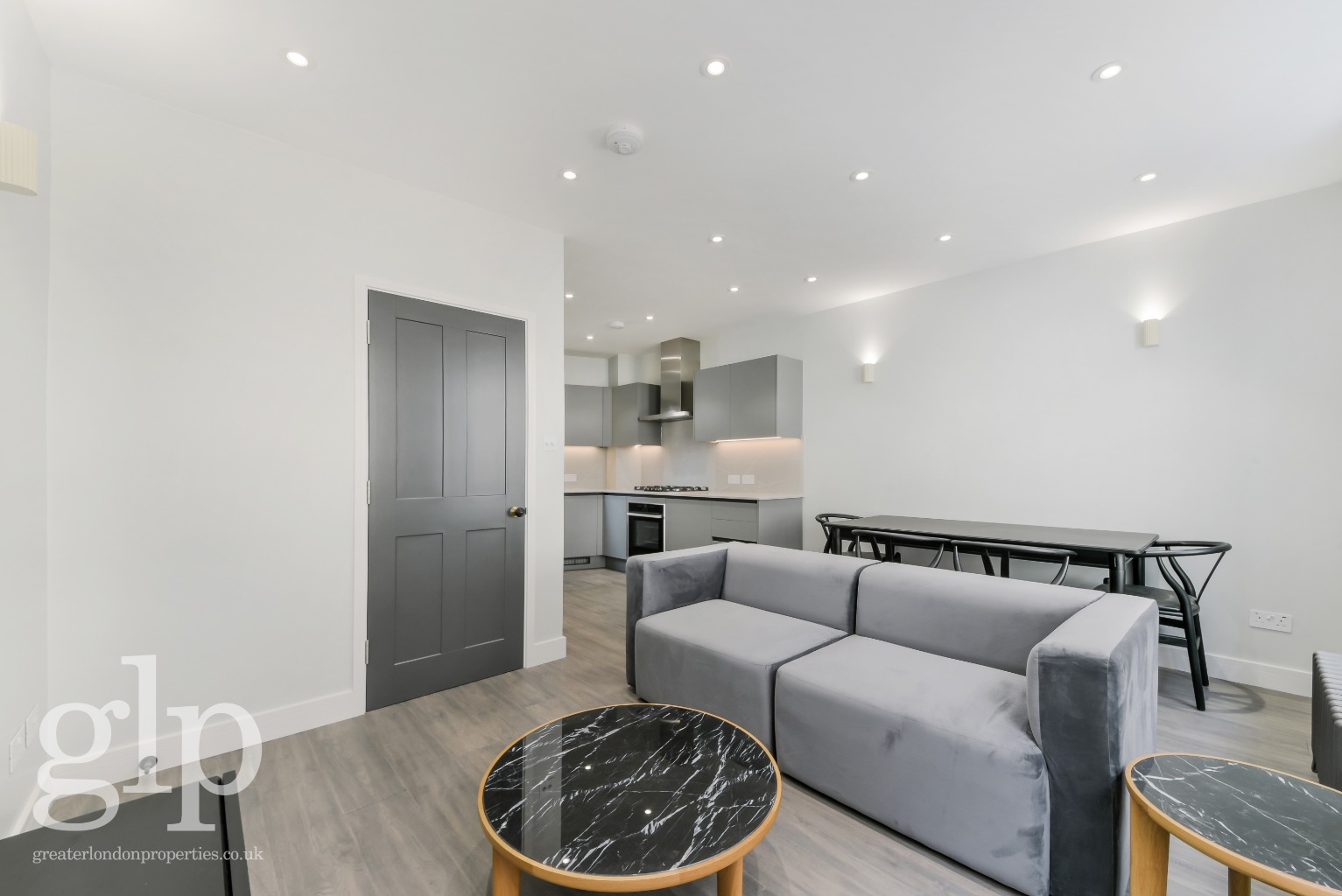 2 Bedroom Town House, Monmouth Street, Covent Garden, WC2H