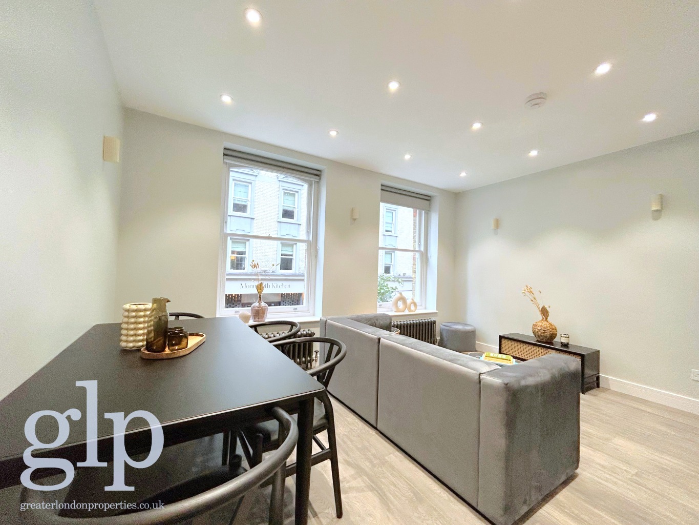 2 Bedroom Town House, Monmouth Street, Covent Garden, WC2H