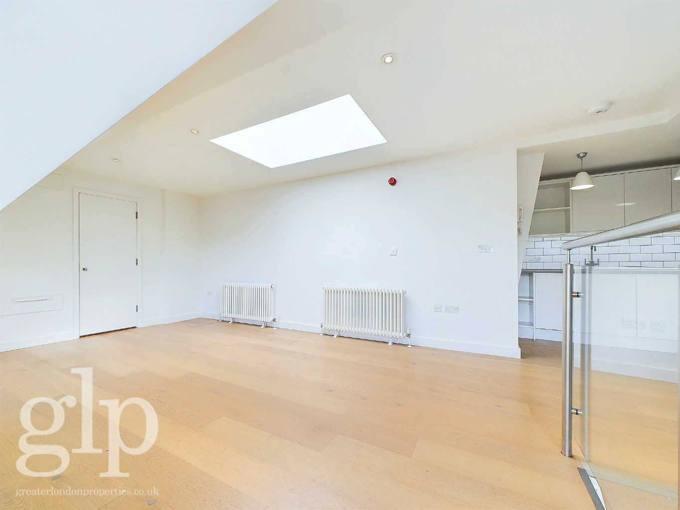 2 Bedroom Apartment, 16A Rupert Street, Soho, W1D
