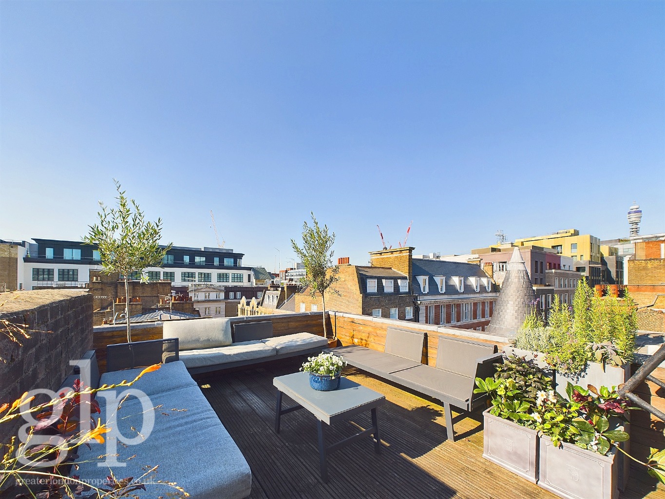 1 Bedroom Apartment, Carlisle Street Soho