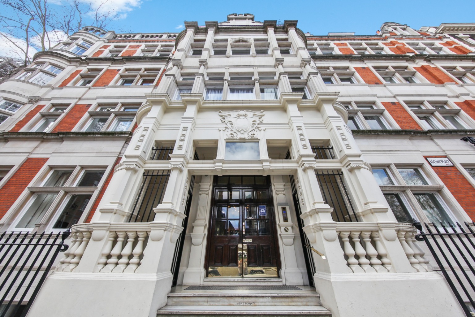 2 Bedroom Apartment, Bedford Court Mansions, Bloomsbury, WC1B