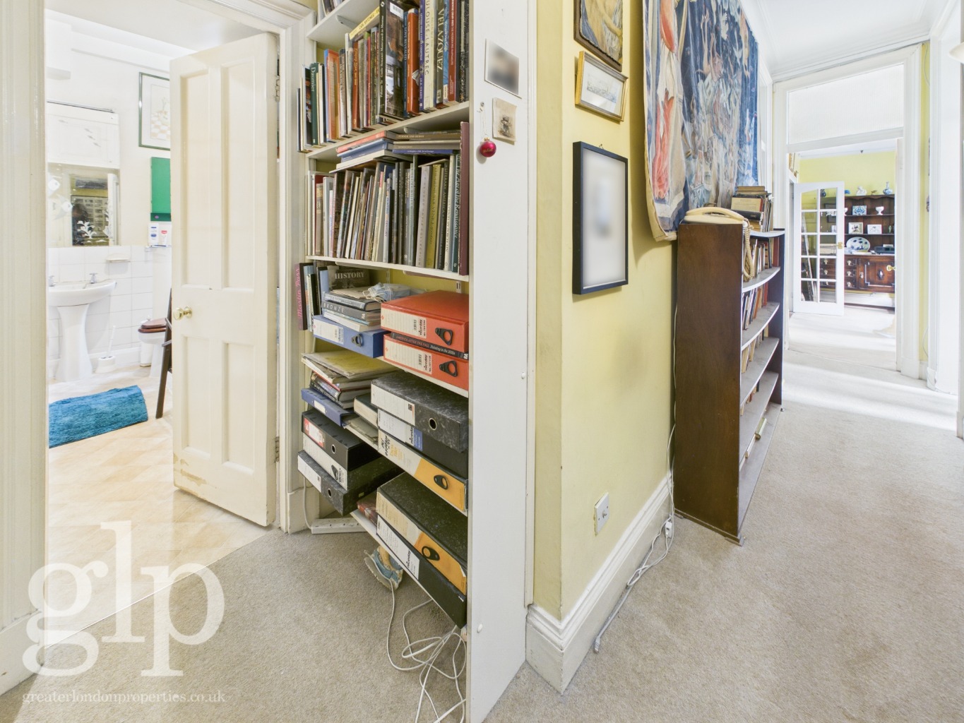 2 Bedroom Flat, Ridgmount Gardens, Bloomsbury, London, WC1E