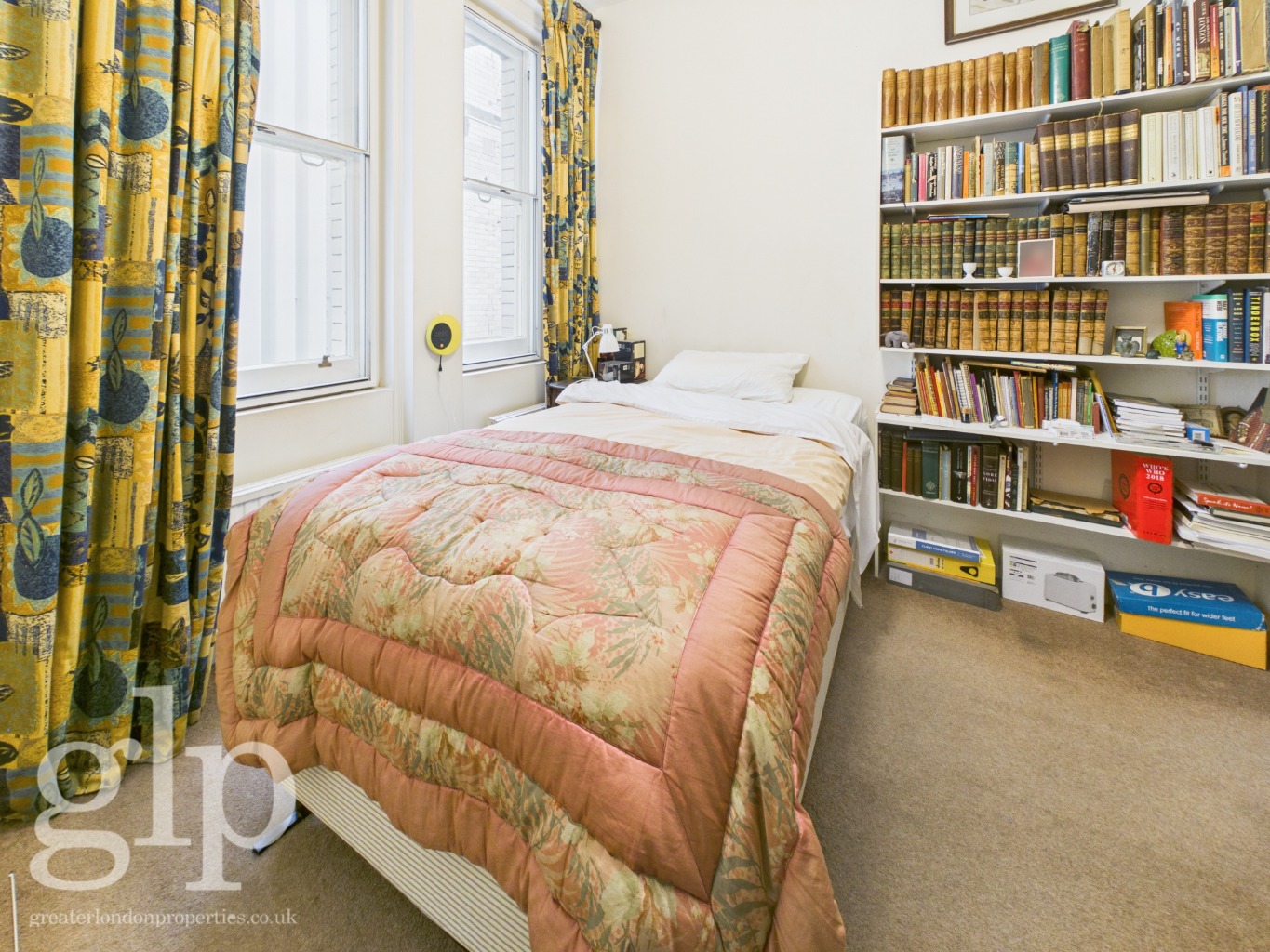 2 Bedroom Flat, Ridgmount Gardens, Bloomsbury, London, WC1E