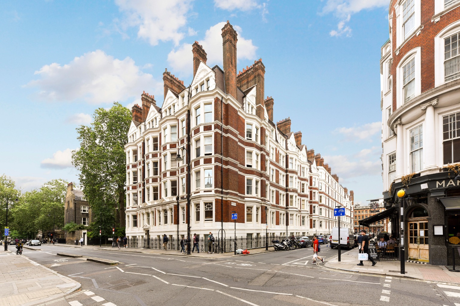 2 Bedroom Flat, Ridgmount Gardens, Bloomsbury, London, WC1E