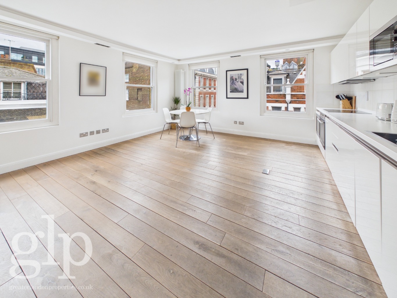 2 Bedroom Flat, Carlisle Street, Soho London, W1D